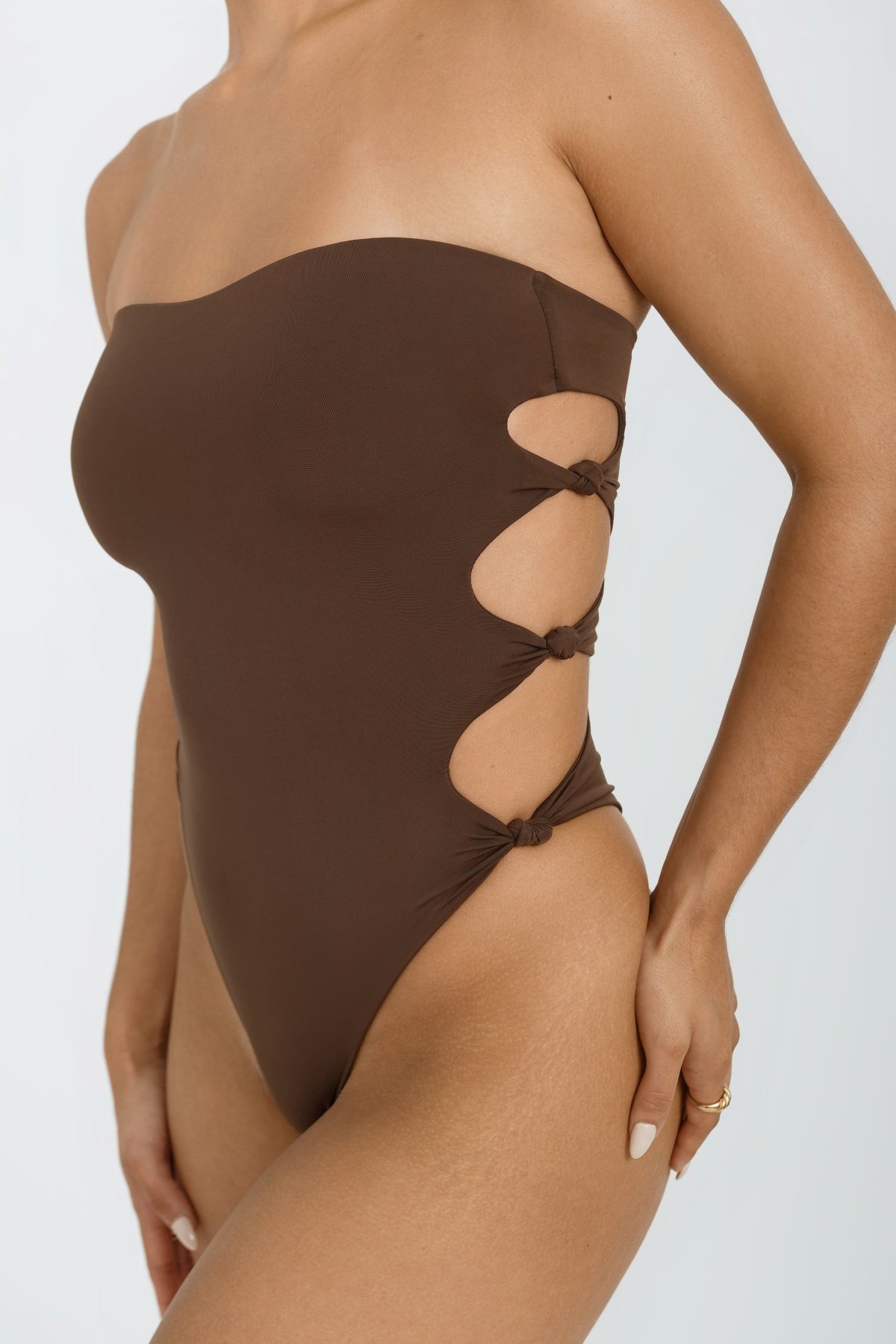 BROWN STRAPLESS ONE PIECE SWIMSUIT WITH SIDE TIES
