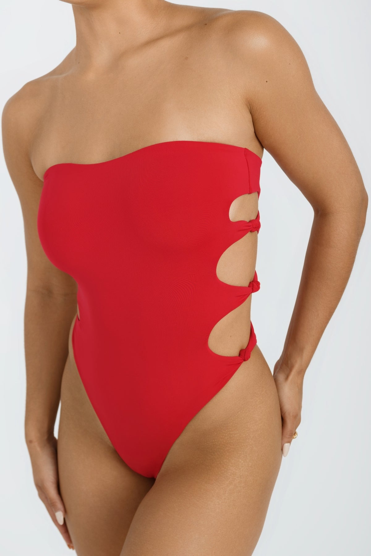 RED STRAPLESS ONE PIECE SWIMSUIT WITH SIDE TIES