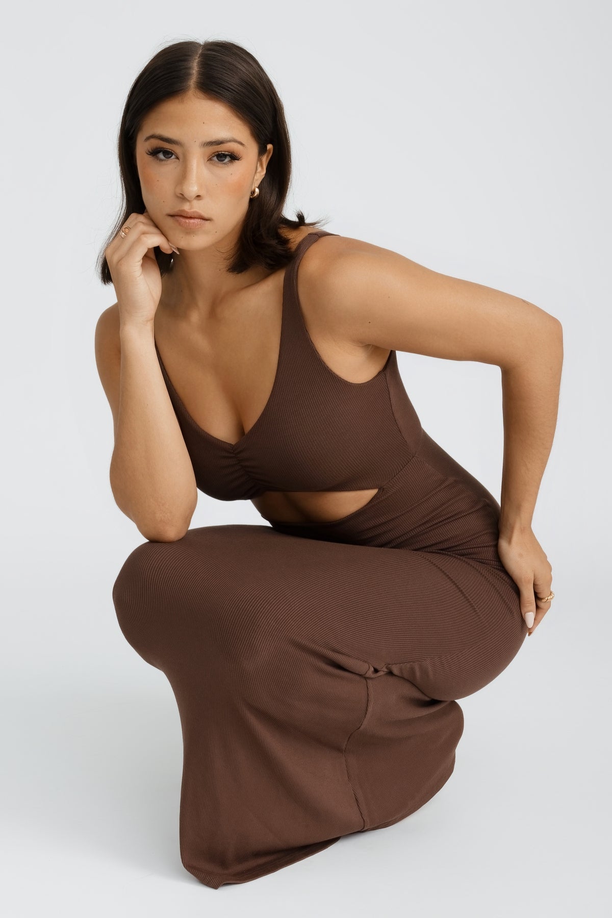 SOFT RIBBED LOUNGE DRESS IN CHOCOLATE BROWN COLOR